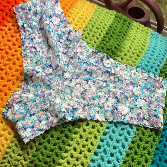 VICTORIA SECRET LG cheeky panties NWT & NWOT - Picture 8 of 13